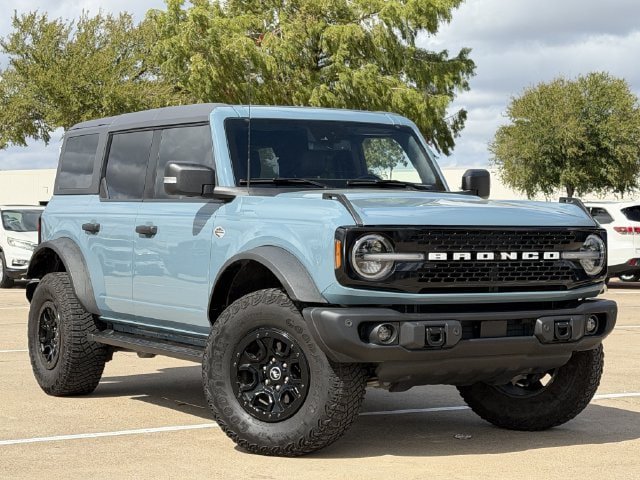Used 2023 Ford Bronco Wildtrak AWD/4WD image 2