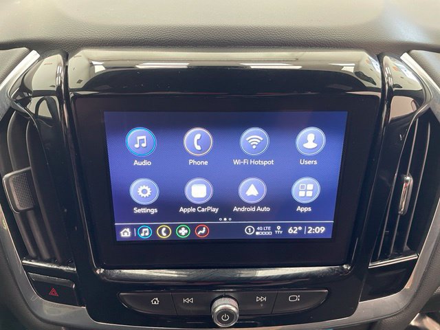 Used 2023 Chevrolet Traverse LT AWD/4WD image 3