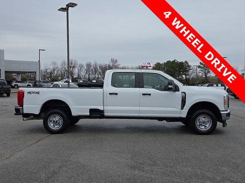 Used 2023 Ford F250 XL w/ XL Chrome Package image 6
