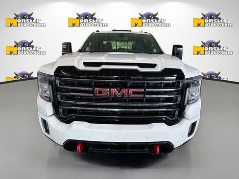 Used 2022 GMC Sierra 2500 AT4 w/ AT4 Preferred Package AWD/4WD image 2