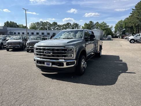 New 2026 Ford F450 Lariat AWD/4WD image 1