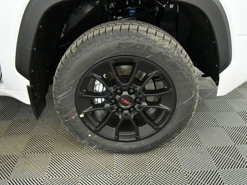 New 2026 Toyota Tundra Limited image 17