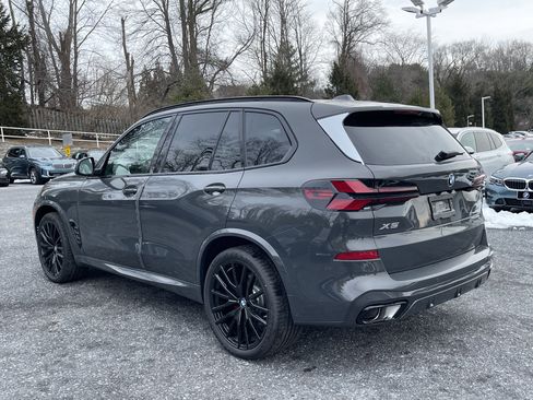 New 2026 BMW X5 xDrive40i w/ M Sport Package image 5