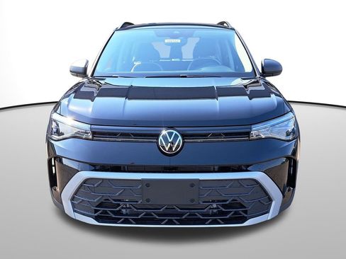 New 2025 Volkswagen Taos S image 2