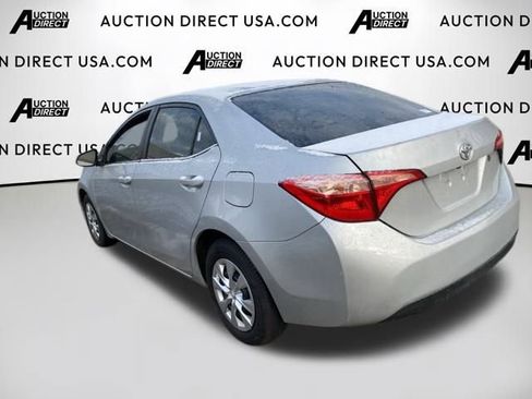 Used 2018 Toyota Corolla L image 7