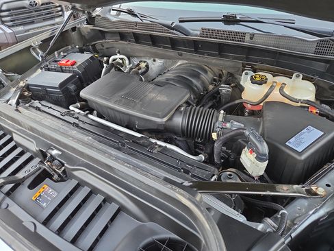 Used 2019 GMC Sierra 1500 SLT w/ SLT Premium Package image 32