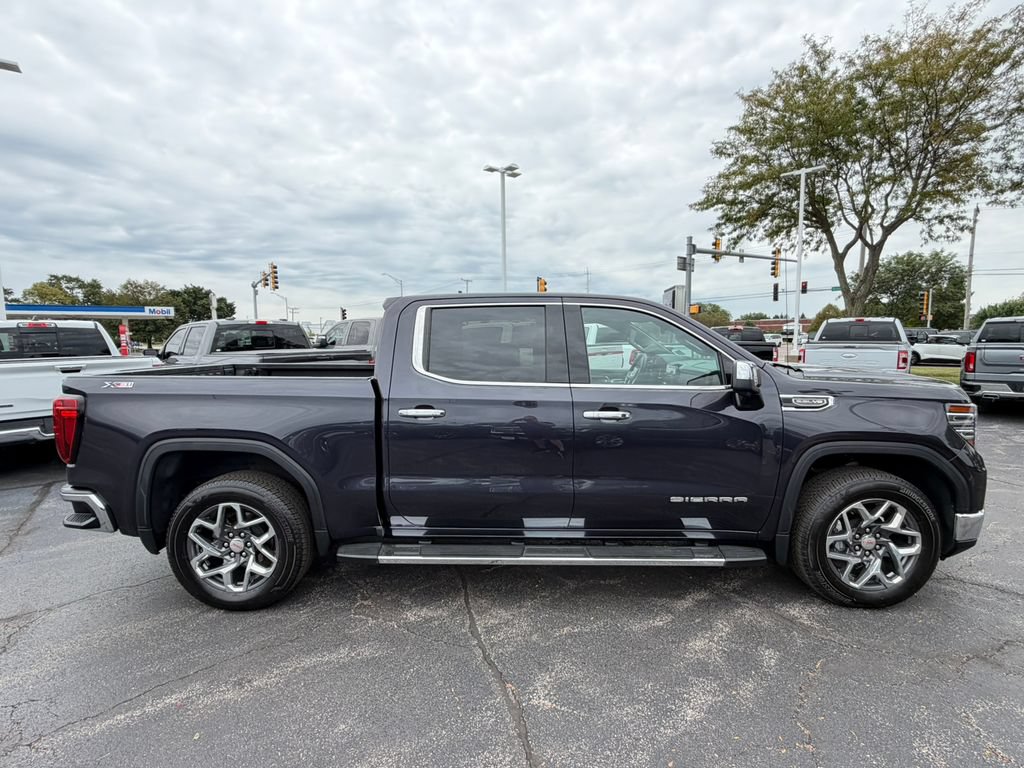 Certified 2023 GMC Sierra 1500 SLT w/ SLT Premium Package AWD/4WD image 11
