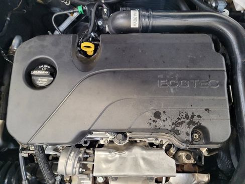 Used 2025 Chevrolet Malibu LT FWD image 30