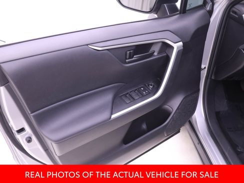 Certified 2024 Toyota RAV4 LE AWD/4WD image 9