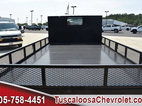 Used 2024 Chevrolet Low Cab Forward RWD image 8