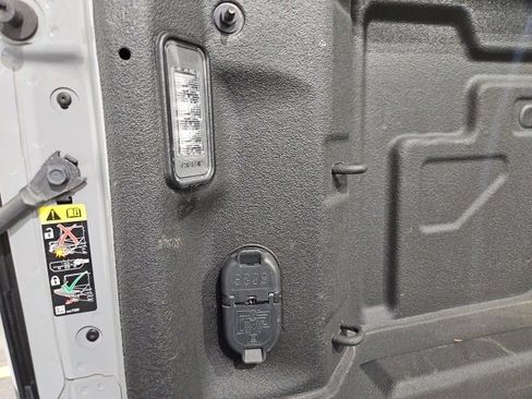 Certified 2024 GMC Sierra 2500 AT4 w/ AT4 Premium Plus Package image 19