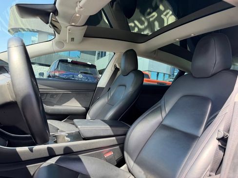 Used 2020 Tesla Model 3 Performance AWD/4WD image 12