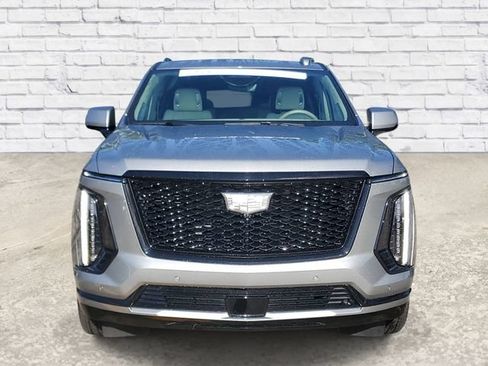 Used 2025 Cadillac Escalade ESV Sport Platinum w/ LPO, Floor Liner Package AWD/4WD image 6