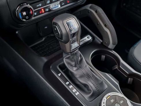 Used 2024 Ford Bronco Outer Banks w/ Sasquatch Package image 26