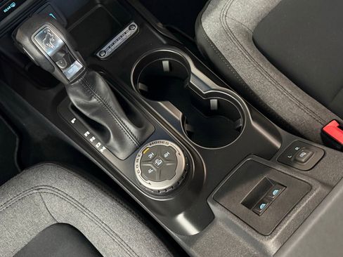 New 2026 Ford Bronco 2-Door image 25