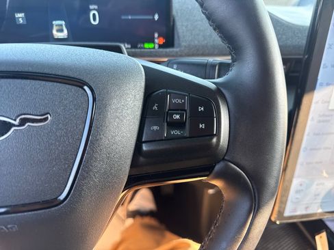 Used 2025 Ford Mustang Mach-E Premium AWD/4WD image 34