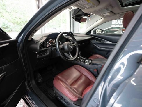 Used 2025 MAZDA CX-30 AWD 2.5 S w/ Preferred Package image 8