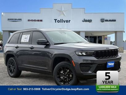 New 2025 Jeep Grand Cherokee Laredo