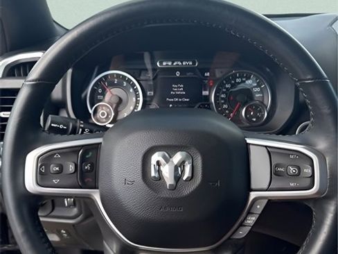 Used 2022 RAM 1500 Big Horn image 16