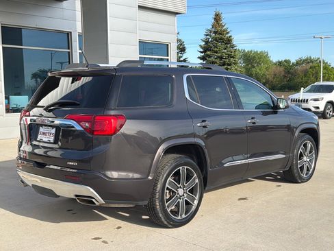 Used 2018 GMC Acadia Denali w/ Technology Package AWD/4WD image 7