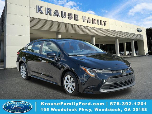 Used 2024 Toyota Corolla LE FWD image 1
