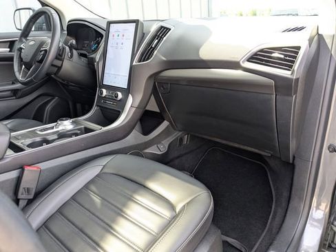 Used 2023 Ford Edge SEL w/ Convenience Package AWD/4WD image 34
