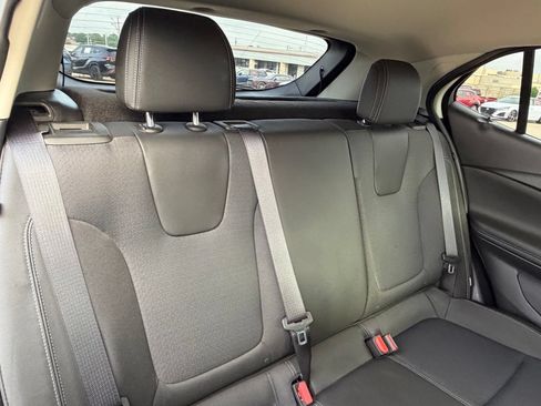 Used 2024 Buick Encore GX Preferred FWD image 33