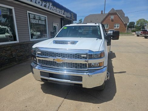 Used 2019 Chevrolet Silverado 3500 W/T w/ WT Convenience Package AWD/4WD image 5