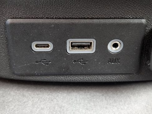 Used 2023 Chevrolet Malibu LT image 19