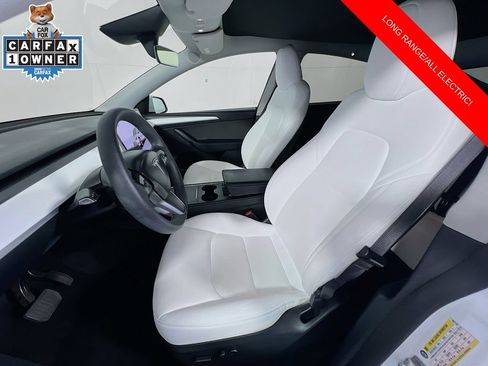 Used 2024 Tesla Model Y Long Range AWD/4WD image 21