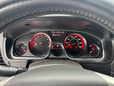 Used 2015 GMC Acadia SLE image 15