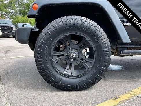 Used 2014 Jeep Wrangler Sport AWD/4WD image 29