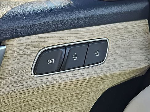 Used 2024 Hyundai Palisade Calligraphy AWD/4WD image 25