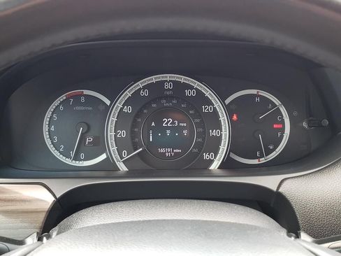 Used 2016 Honda Accord Touring image 21