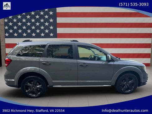 Used 2019 Dodge Journey Crossroad AWD/4WD image 5