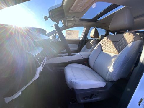 New 2026 Nissan Murano Platinum w/ Cargo Package AWD/4WD image 9
