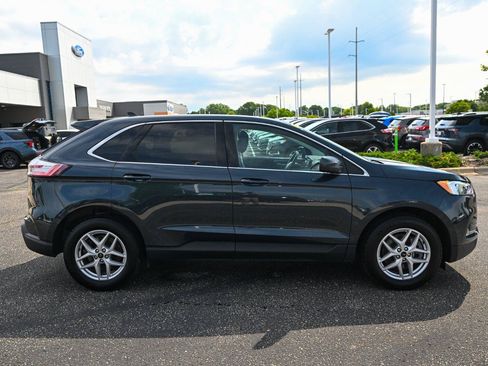 Certified 2024 Ford Edge SEL w/ Convenience Package AWD/4WD image 3