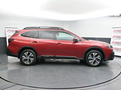 Used 2022 Subaru Outback Limited w/ Popular Package #2 image 9