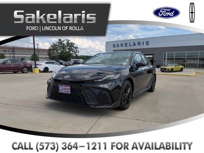 Used 2025 Toyota Camry SE