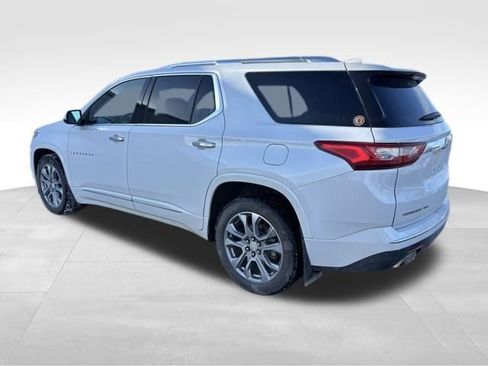 Certified 2019 Chevrolet Traverse Premier w/ LPO, Floor Liner Package image 3