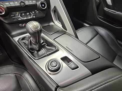 Used 2019 Chevrolet Corvette Stingray Coupe w/ Battery Protection Package image 19