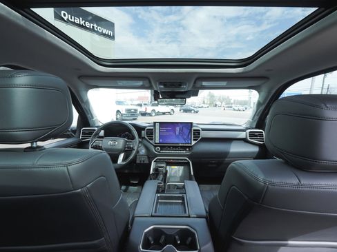 Used 2024 Toyota Tundra Limited image 40