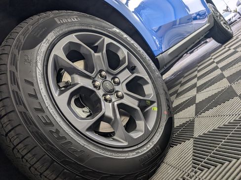 New 2025 Ford Maverick XLT w/ XLT Luxury Package image 18