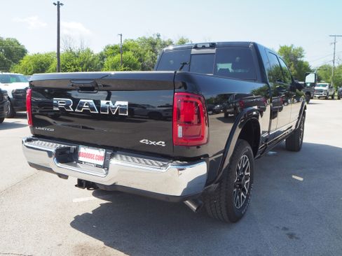 New 2025 RAM 2500 Limited image 6