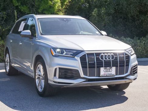 Used 2023 Audi Q7 3.0T Premium Plus image 3