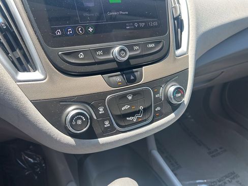 Used 2024 Chevrolet Malibu LS FWD image 25
