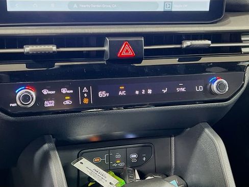 New 2026 Kia Sportage X-Line w/ X-Line Technology Package image 16