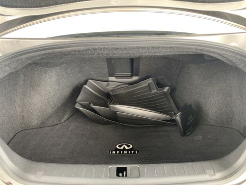 Used 2013 INFINITI M37 w/ Premium Pkg RWD image 34