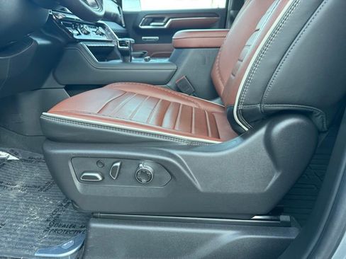 Used 2024 GMC Sierra 1500 Denali Ultimate image 16