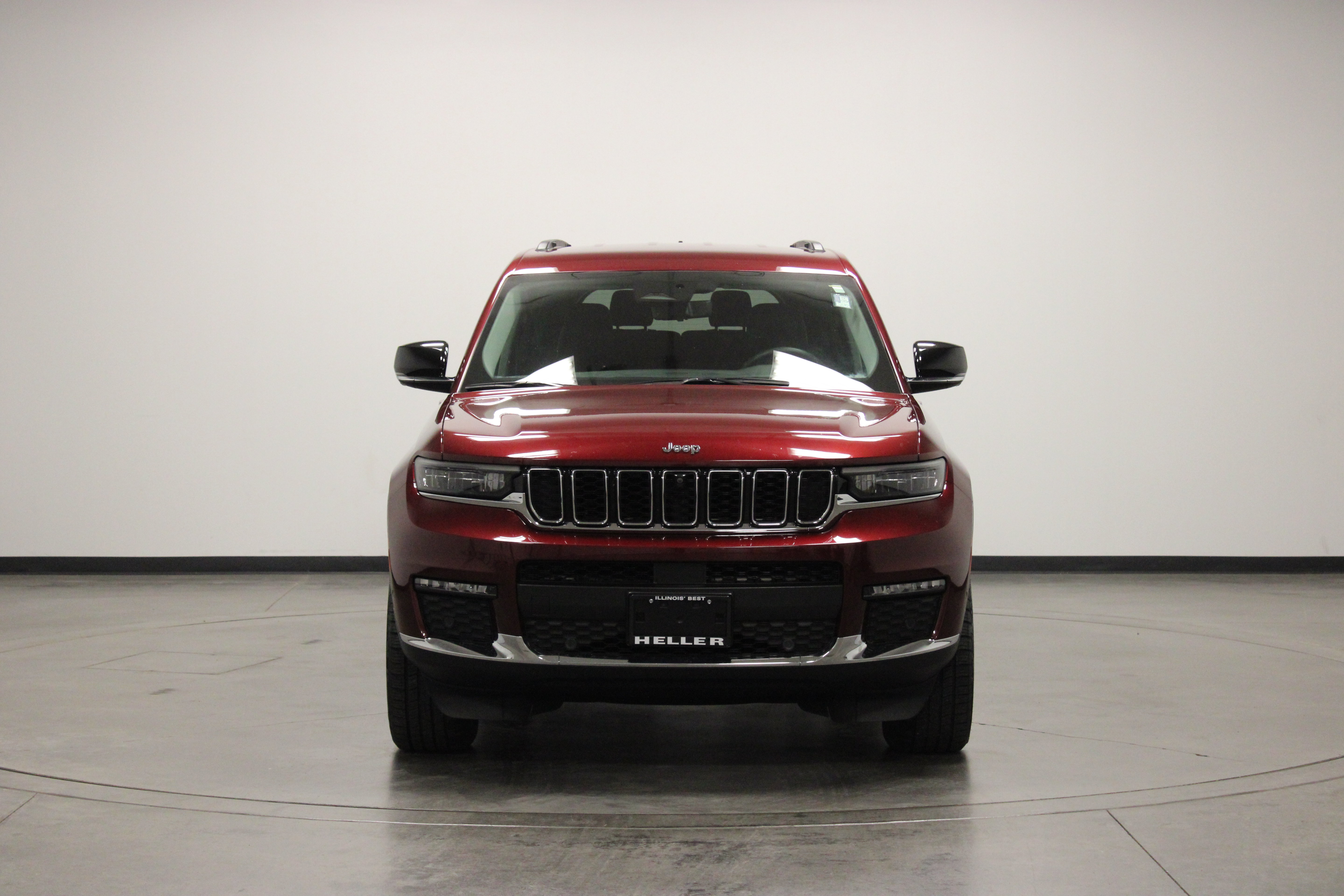 Used 2023 Jeep Grand Cherokee L Limited w/ Luxury Tech Group II AWD/4WD image 3